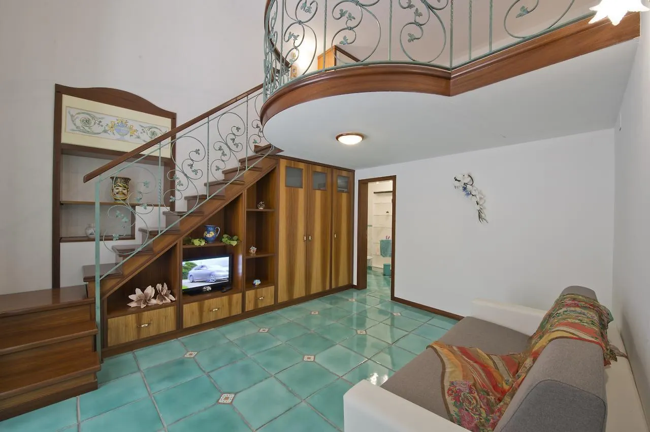 Ippocampo Amalfi Daire