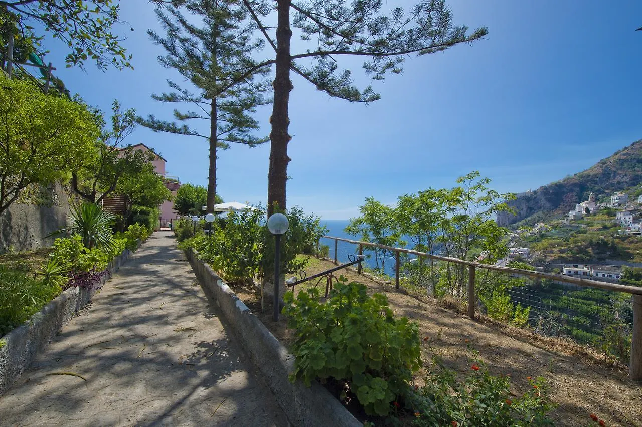 Ippocampo Amalfi Daire 0*,  İtalya