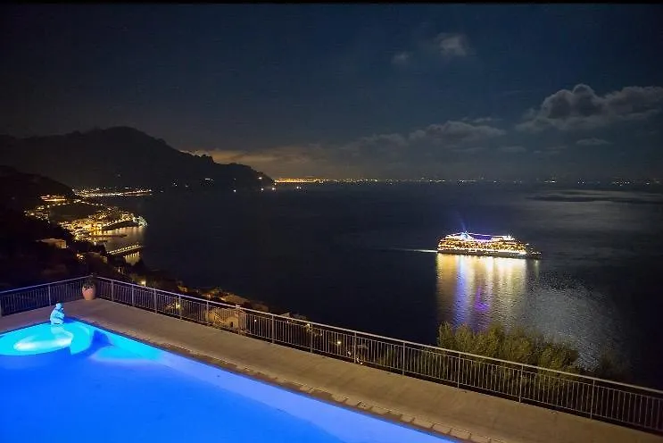 Ippocampo Amalfi Daire