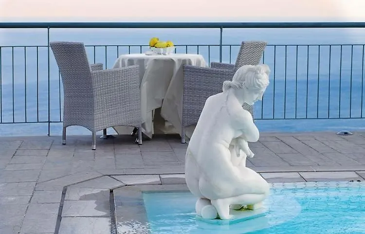 Ippocampo Amalfi Daire